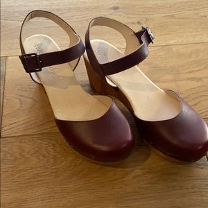 Five worlds platform